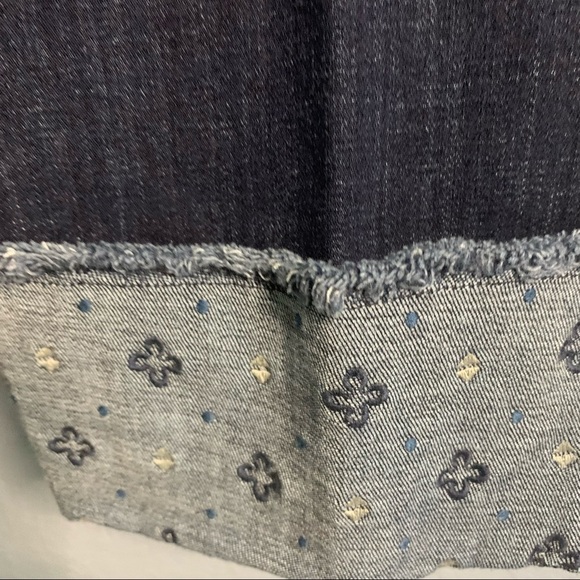 LOGO by Lori Goldstein Straight Leg Jeans - Picture 4 of 8